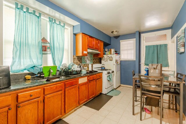 Foto del edificio - 6235 N Claremont Ave
