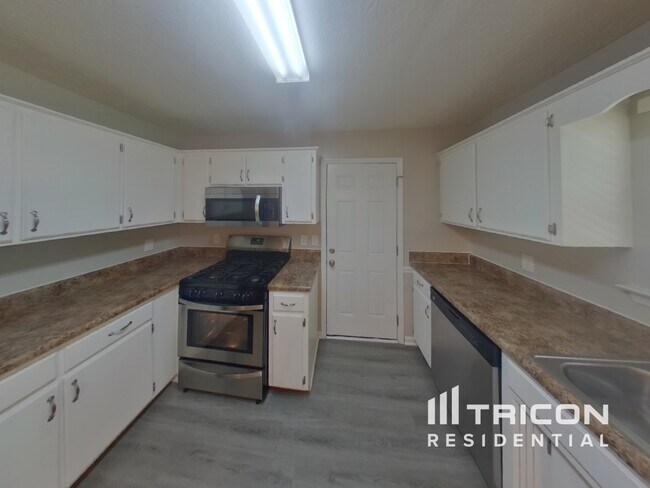 Building Photo - 1526 Amberwood Circle Murfreesboro TN