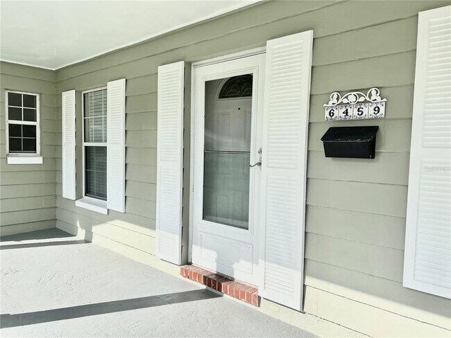 Foto del edificio - 6459 Forecastle Ct