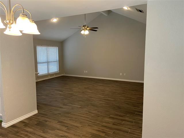 Building Photo - 5217 Colonial Dr