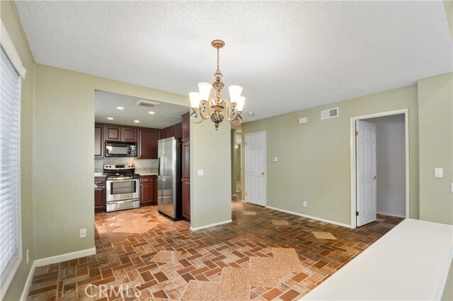 Foto del edificio - 6543 E