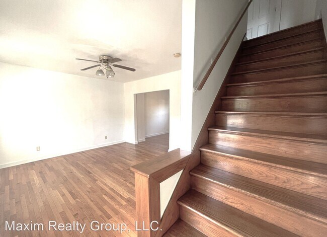 Building Photo - 2 br, 1 bath House - 2718 PACIFIC ST