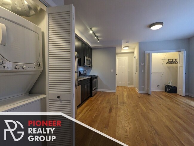 Foto del edificio - 4628 N Leavitt St