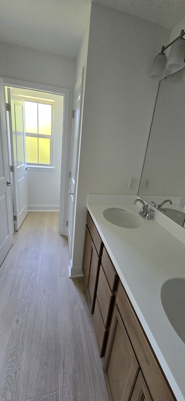 Foto del edificio - 1606 Mountain Quail Cir