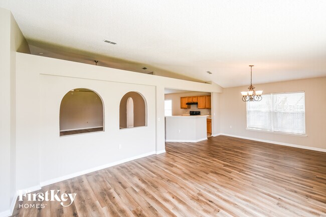 Foto del edificio - 1873 Penzance Pkwy