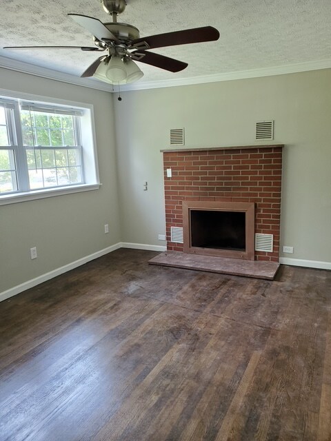 Foto del edificio - 102 Dogwood Ln