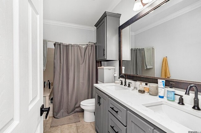 Photo - 10600 Lakes Blvd House