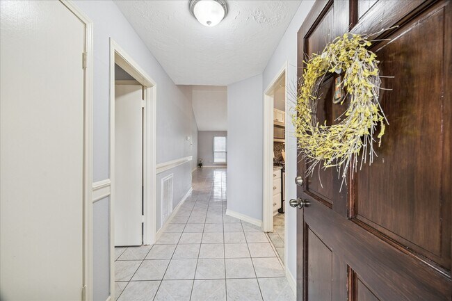 Building Photo - 7306 Lonesome Woods Trail