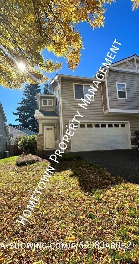Primary Photo - 2 Bedroom 2.5 bathroom home available now!