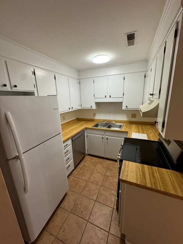 Building Photo - 801B Sandpiper Dr