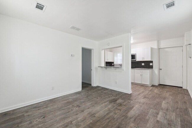 Foto del edificio - 1098 Smith St SW