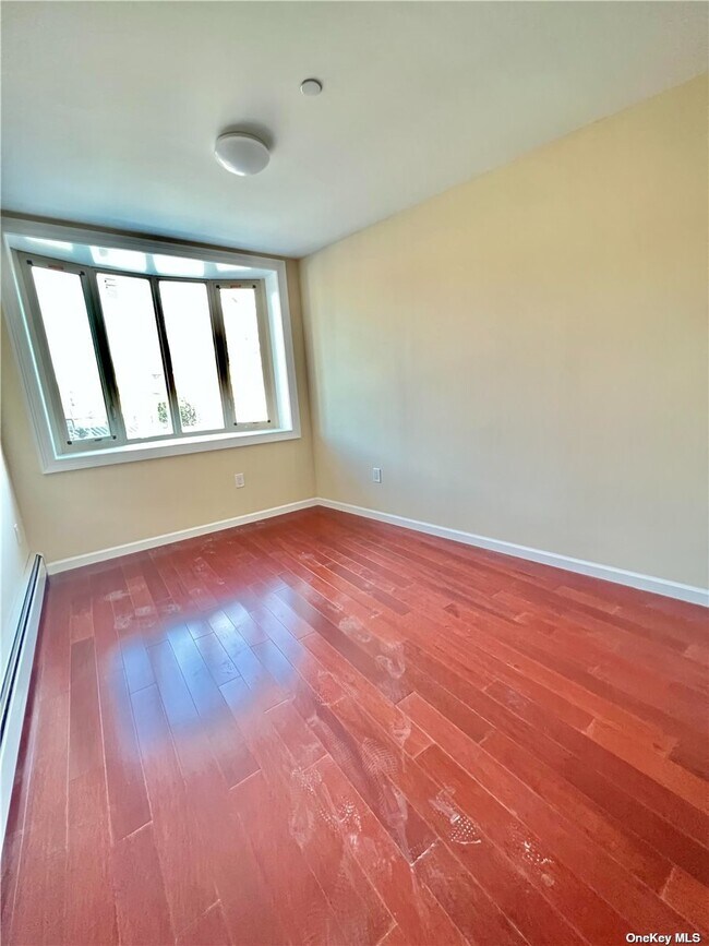 Foto del edificio - 36-11 193rd St