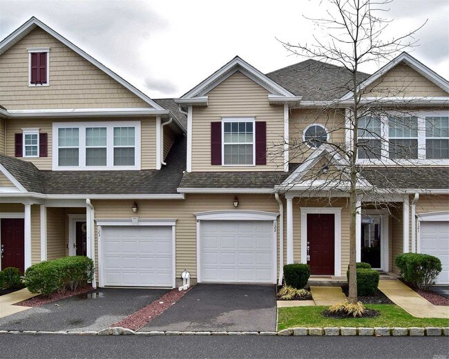 Building Photo - 122 Wildwood Cir