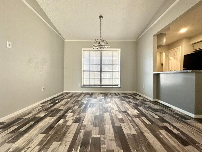Foto del edificio - 504 N Englewood Ave