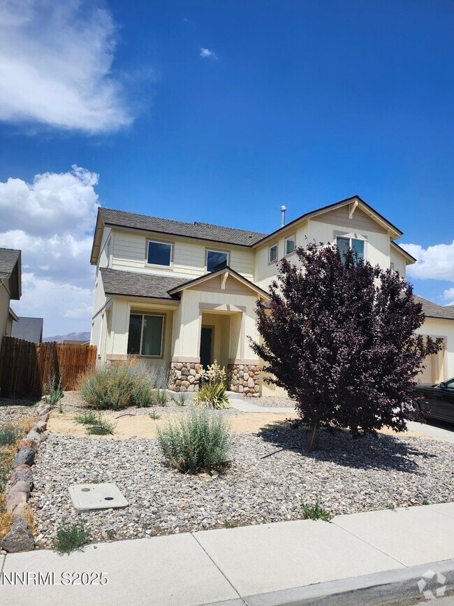1344 Mountain Rose Dr
