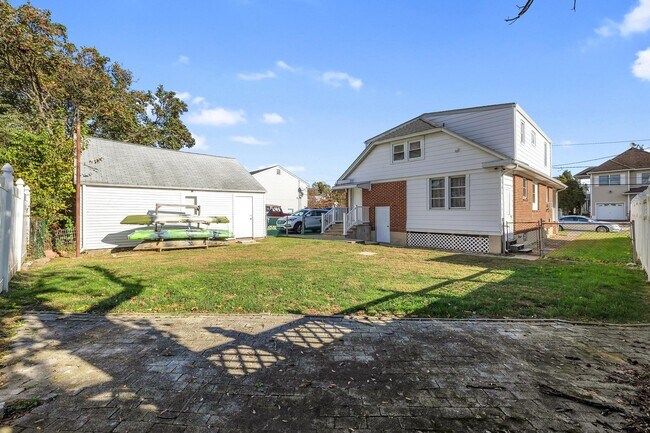 Foto del edificio - 148 S 4th Ave