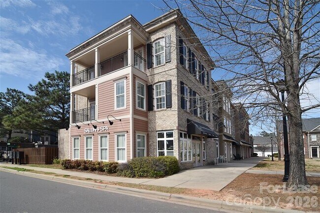 Foto del edificio - 11058 Cedar Walk Lane