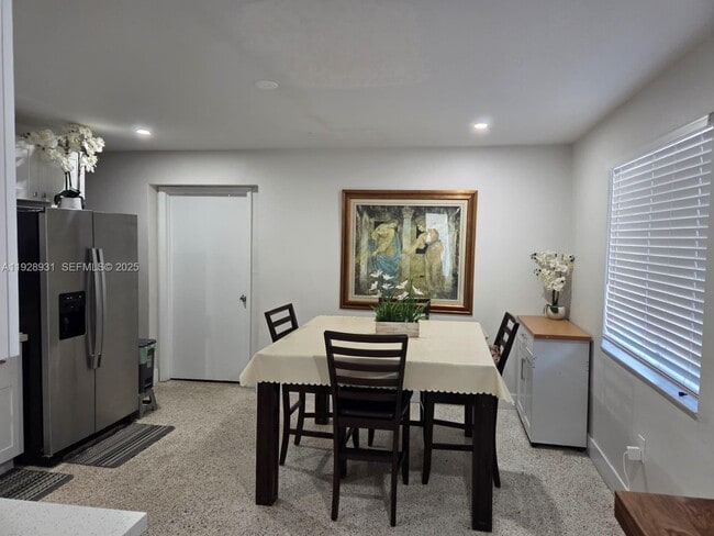 Foto del edificio - 9228 SW 37th St