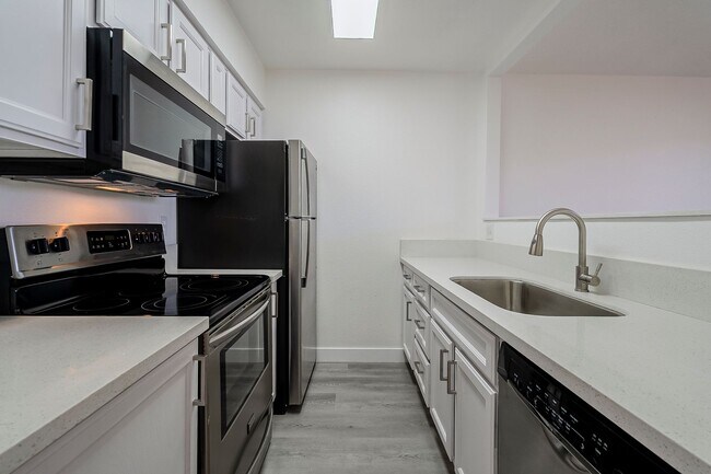 Foto del interior - West Frontier Condominiums