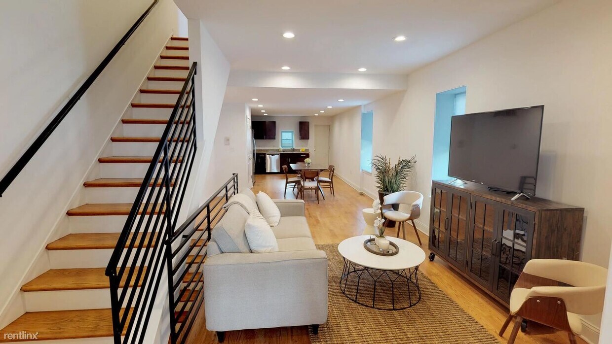 Primary Photo - 1 br, 1 bath House - 1230 S. 19th St Priva...