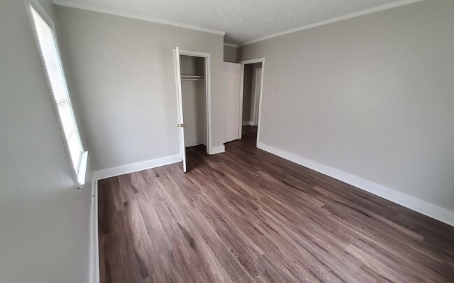 Foto del edificio - 1895 S Lauderdale St