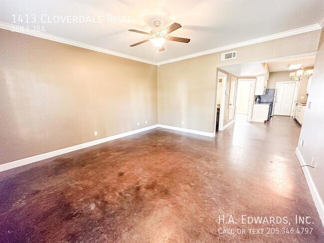 Foto del edificio - 1413 Cloverdale Rd