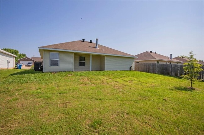 Foto del edificio - 6405 SW Meadow Well Ave