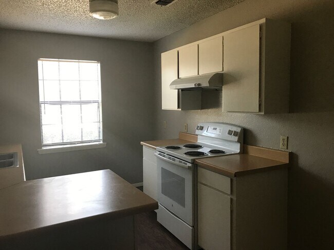 Foto del edificio - 3/2 PTISD Fenced yard and pet friendly