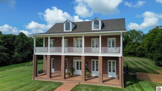 Foto del edificio - 2500 Biggs Rd