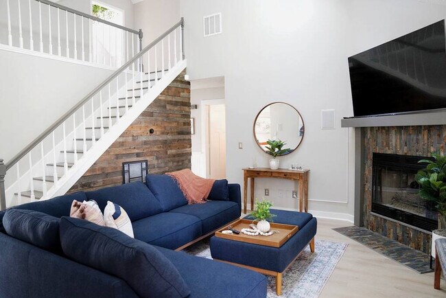 Foto del edificio - 612 Knollwood Dr