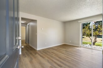 Building Photo - Shiloh Village