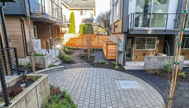 Foto del edificio - 7512 43rd Ave S