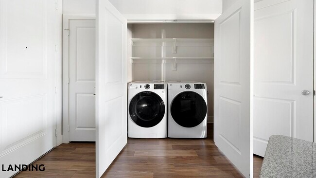 Foto del edificio - 701 Rahling Rd