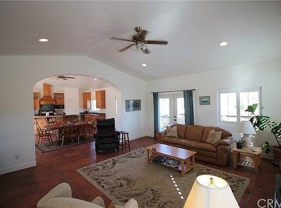 Building Photo - 5660 Reindeer Pl, Paso Robles, CA 93446