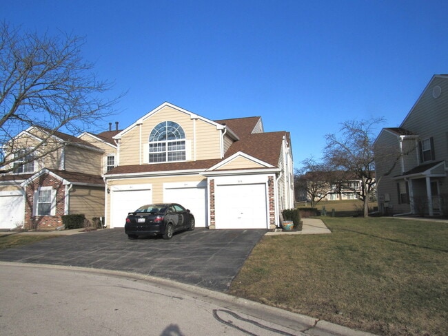 Building Photo - 37 Coolidge Ct