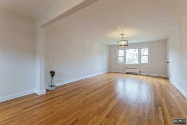 Primary Photo - 151 W Palisade Ave