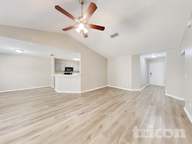 Foto del edificio - 1560 Backwater Drive