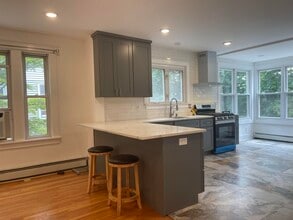 Building Photo - 134 Highland Ave