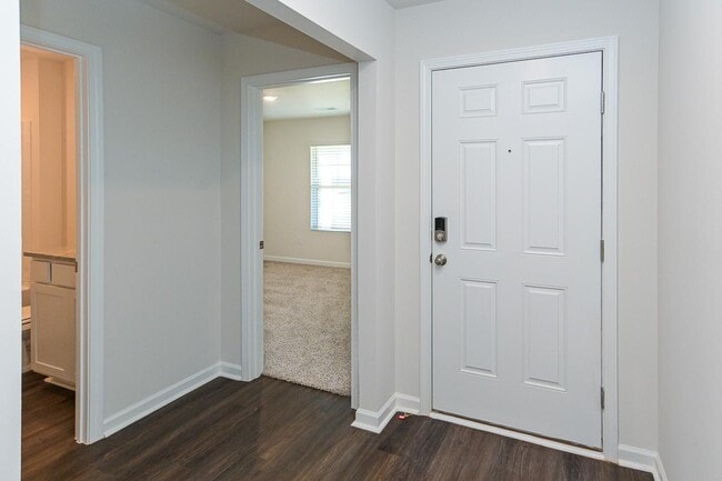 Building Photo - 130 Nettle Leaf Dr