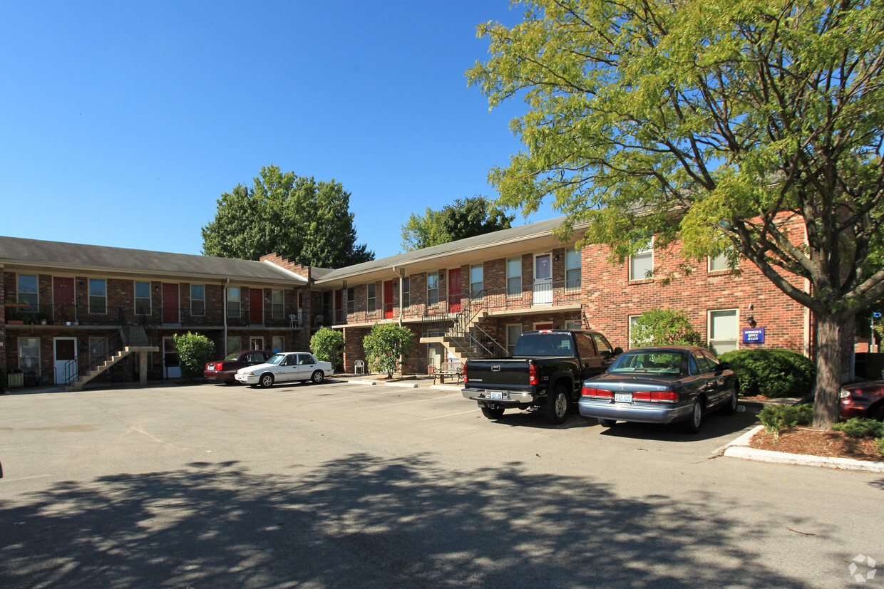 Primary Photo - The Flintlock Arms Apartment Community