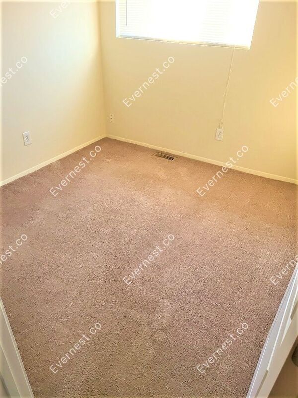 Building Photo - 161 Jenness Ln