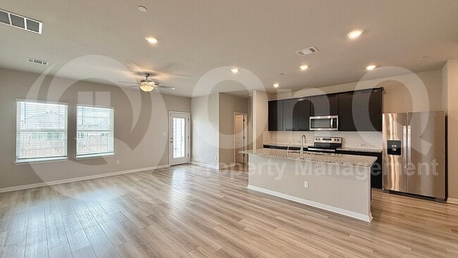 Building Photo - 1850 Settlers Glen Dr