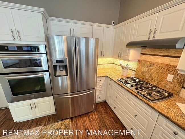 Foto del edificio - 4 br, 3.5 bath House - 2863 JAMIE ROSE ST