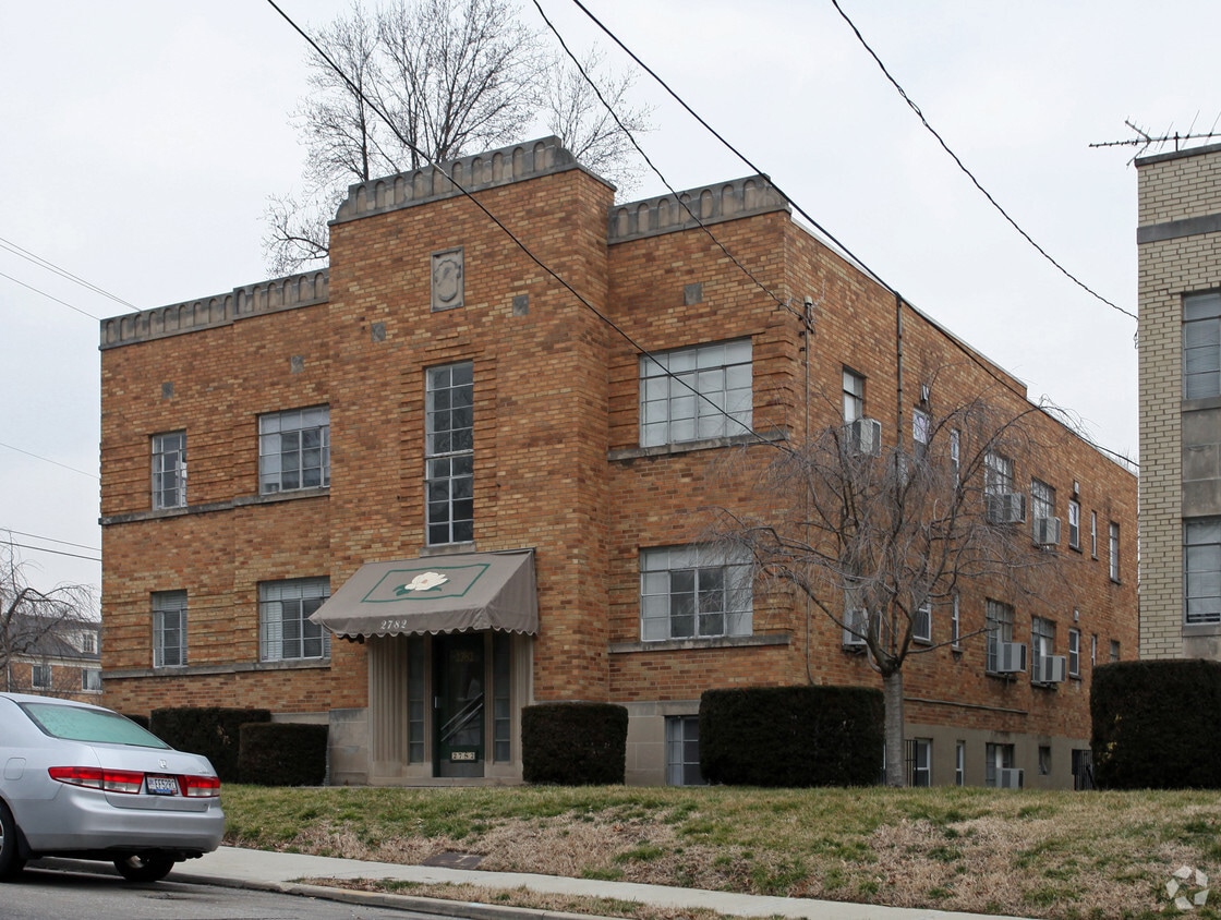 Primary Photo - 2782 Observatory Ave