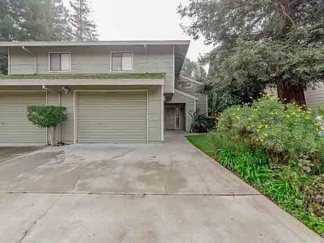 Photo - Gorgeous 3 Bedroom in Desired Park West Community House