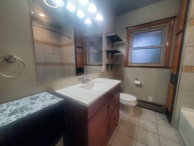 Foto del edificio - 3 Bedroom Single Family Home