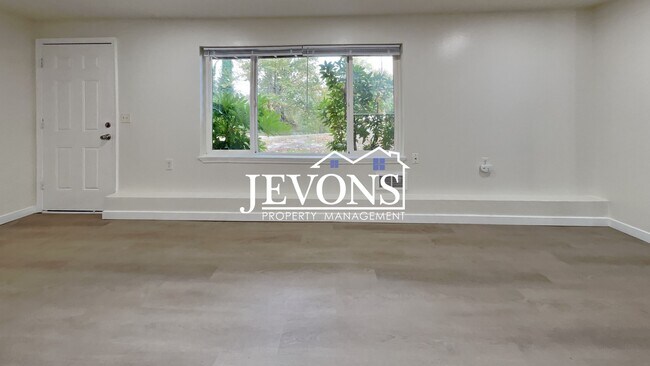 Foto del edificio - 10427 Aqua Way S