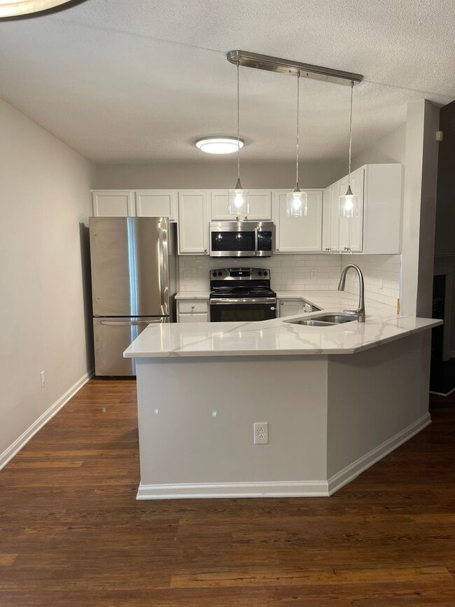 Foto del edificio - 5521 Fieldcross Ct
