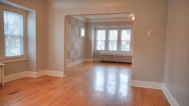 Foto del edificio - 2979 N Murray Ave