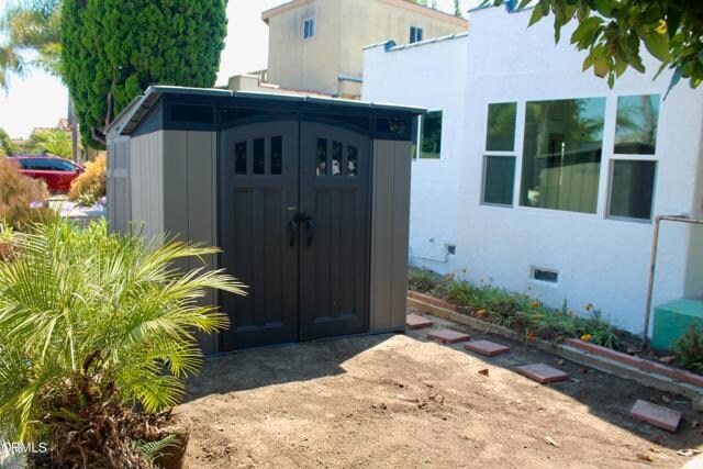 Building Photo - 405 Anacapa St